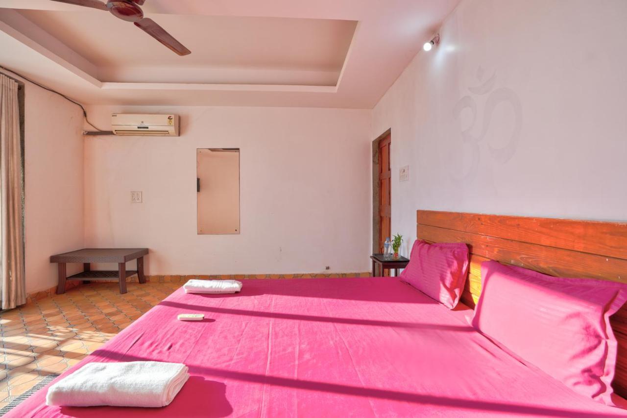 Syl Resort Armbol Beach,Goa Arambol Exterior foto